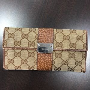 Gucci wallet